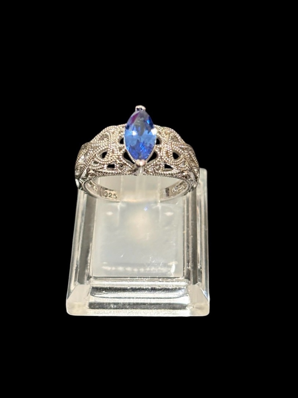 925 Blue Marquise Gemstone Filigree Ring